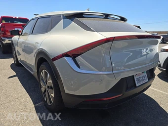2024 Kia EV6 Light Long Range - miniatura 6
