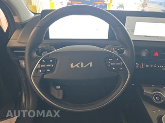 2024 Kia EV6 Light Long Range - miniatura 10
