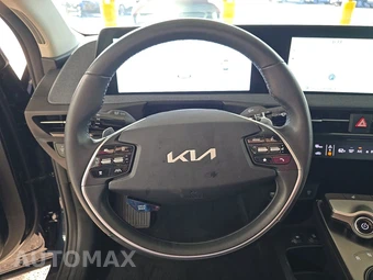 2024 Kia EV6 Light Long Range - miniatura 10