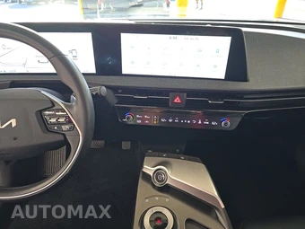 2024 Kia EV6 Light Long Range - miniatura 11