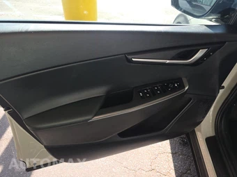 2024 Kia EV6 Light Long Range - miniatura 9