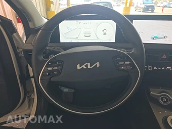 2024 Kia EV6 Light Long Range - miniatura 10