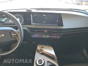 2024 Kia EV6 Light Long Range - miniatura 11