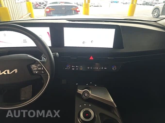 2024 Kia EV6 Light Long Range - miniatura 11