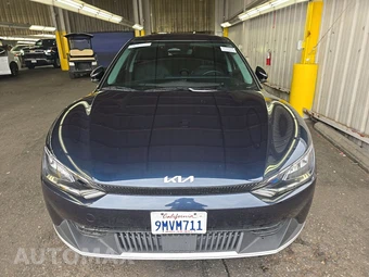 2024 Kia EV6 Light Long Range - miniatura 2