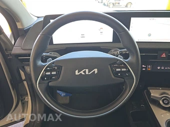 2024 Kia EV6 Light Long Range - miniatura 10
