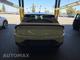 2024 Kia EV6 Light Long Range - miniatura 5