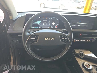 2024 Kia EV6 Light Long Range - miniatura 10
