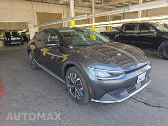 2024 Kia EV6 Light Long Range - miniatura 3