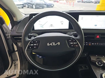 2024 Kia EV6 Light Long Range - miniatura 10