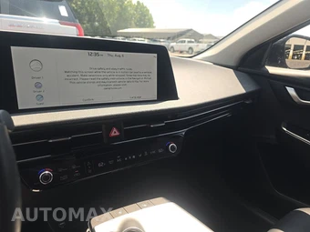 2024 Kia EV6 Light Long Range - miniatura 11