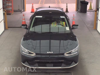 2024 Kia EV6 Light Long Range - miniatura 2