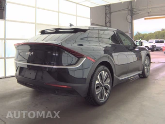 2024 Kia EV6 Light Long Range - miniatura 4