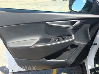 2024 Kia EV6 Light Long Range - miniatura 9