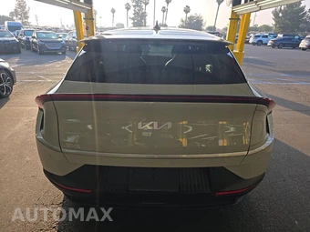 2024 Kia EV6 Light Long Range - miniatura 5