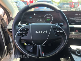 2024 Kia EV6 Light Long Range - miniatura 10