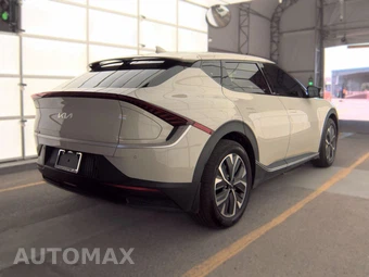 2024 Kia EV6 Light Long Range - miniatura 4