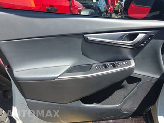 2024 Kia EV6 Light Long Range - miniatura 9
