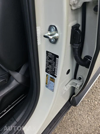 2024 Kia EV6 Light Long Range - miniatura 14