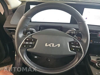 2024 Kia EV6 Light Long Range - miniatura 10