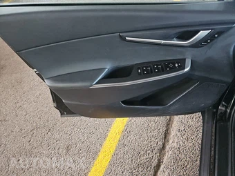 2024 Kia EV6 Light Long Range - miniatura 9