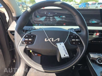 2024 Kia EV6 Light Long Range - miniatura 10