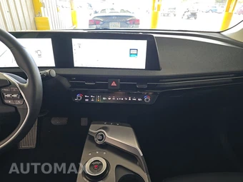 2024 Kia EV6 Light Long Range - miniatura 11