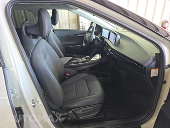 2024 Kia EV6 Light Long Range - miniatura 8