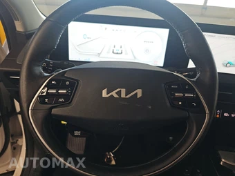 2024 Kia EV6 Light Long Range - miniatura 10