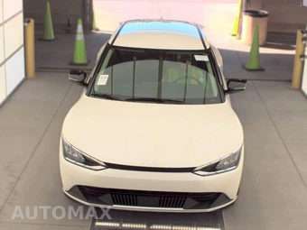 2024 Kia EV6 Light Long Range - miniatura 2