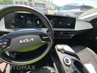 2024 Kia EV6 Light Long Range - miniatura 11