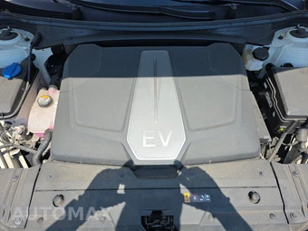 2024 Kia EV6 Light Long Range - miniatura 15