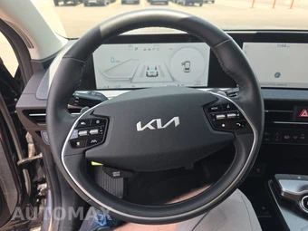2024 Kia EV6 Light Long Range - miniatura 10