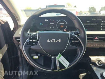 2024 Kia EV6 Light Long Range - miniatura 10