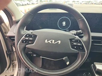 2024 Kia EV6 Light Long Range – miniatura 10