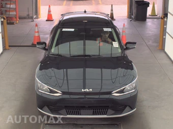 2024 Kia EV6 Light Long Range – miniatura 2