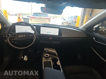 2024 Kia EV6 Light Long Range - miniatura 11