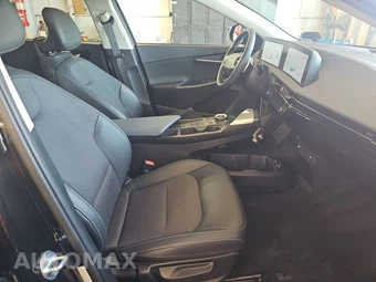 2024 Kia EV6 Light Long Range - miniatura 8