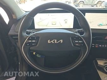 2024 Kia EV6 Light Long Range - miniatura 10