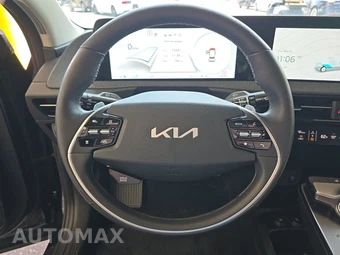 2024 Kia EV6 Light Long Range - miniatura 10