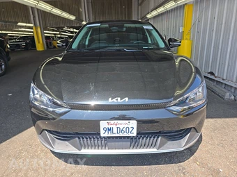 2024 Kia EV6 Light Long Range - miniatura 2