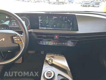2024 Kia EV6 Light Long Range - miniatura 11