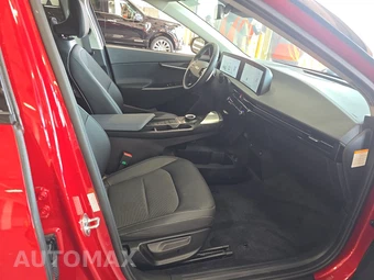 2024 Kia EV6 Light Long Range – miniatura 8