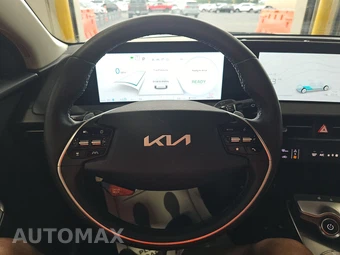 2024 Kia EV6 Light Long Range - miniatura 10