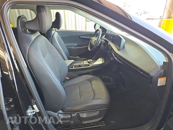2024 Kia EV6 Light Long Range - miniatura 8
