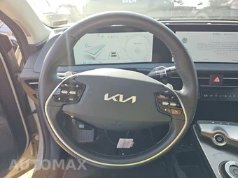 2024 Kia EV6 Light Long Range - miniatura 10