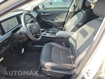 2024 Kia EV6 Light Long Range - miniatura 7