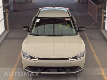 2024 Kia EV6 Light Long Range - miniatura 2
