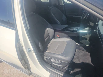 2024 Kia EV6 Light Long Range - miniatura 8