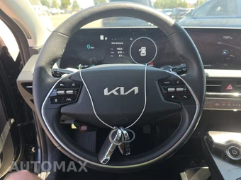2024 Kia EV6 Light Long Range - miniatura 10